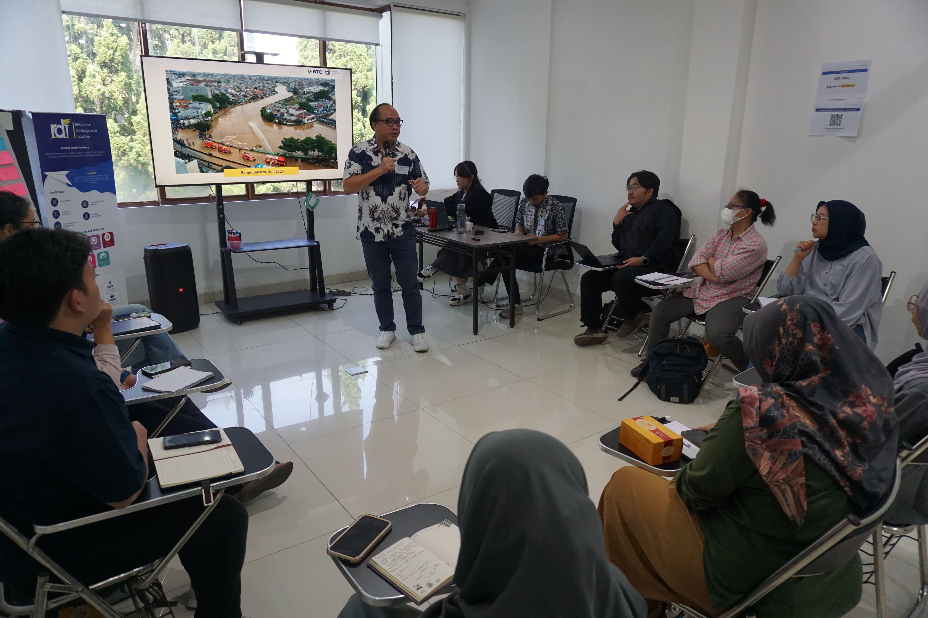 Pengenalan, Perencanaan, dan Implementasi Nature-based Solution (NbS) untuk Adaptasi Perubahan Iklim Perkotaan